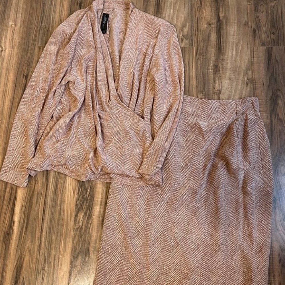 Ellen Tracy 2 piece‎ silk outfit